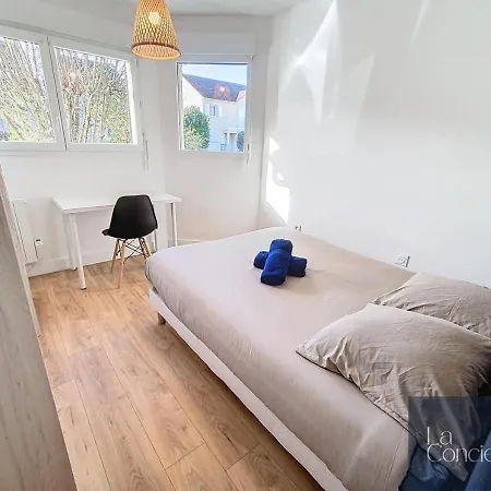 La Maison Foucault -jardin Chu Futuroscope