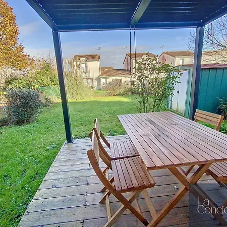 Feriehus La Maison Foucault -jardin Chu Futuroscope Poitiers