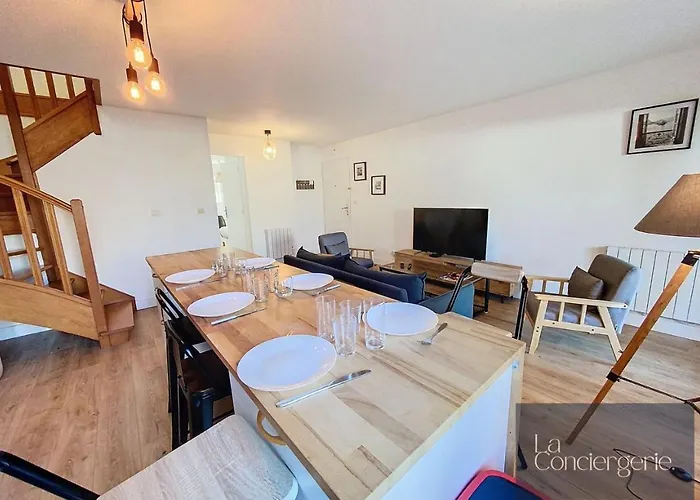 La Maison Foucault -jardin Chu Futuroscope *