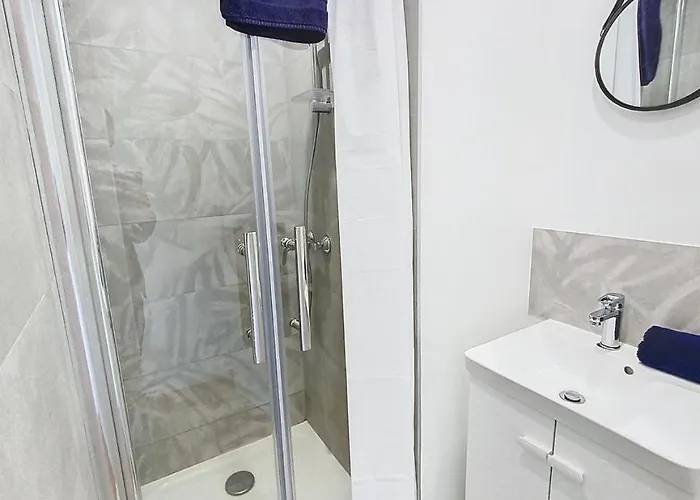 La Maison Foucault -jardin Chu Futuroscope